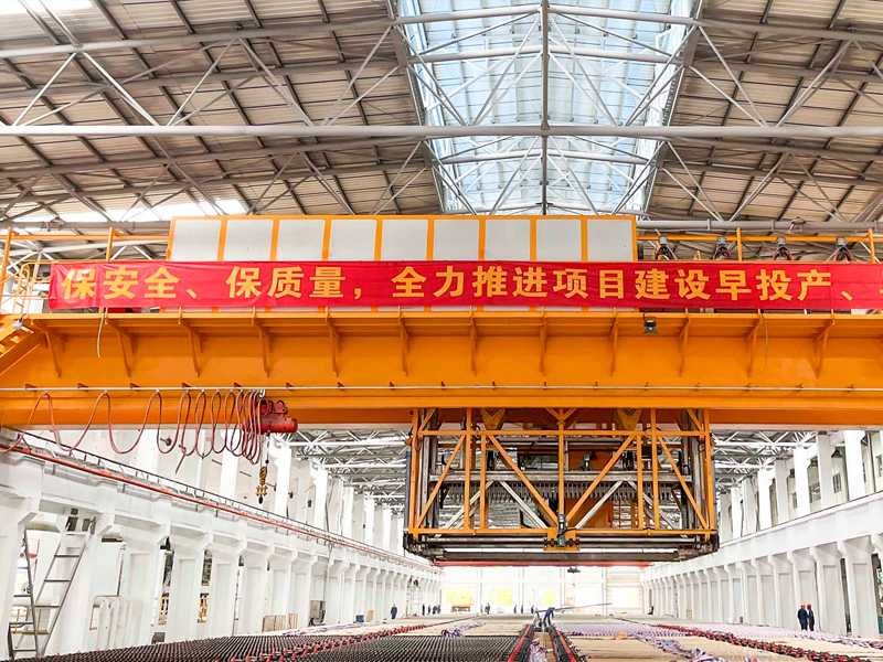 廣州某項(xiàng)目電解銅多功能起重機(jī)